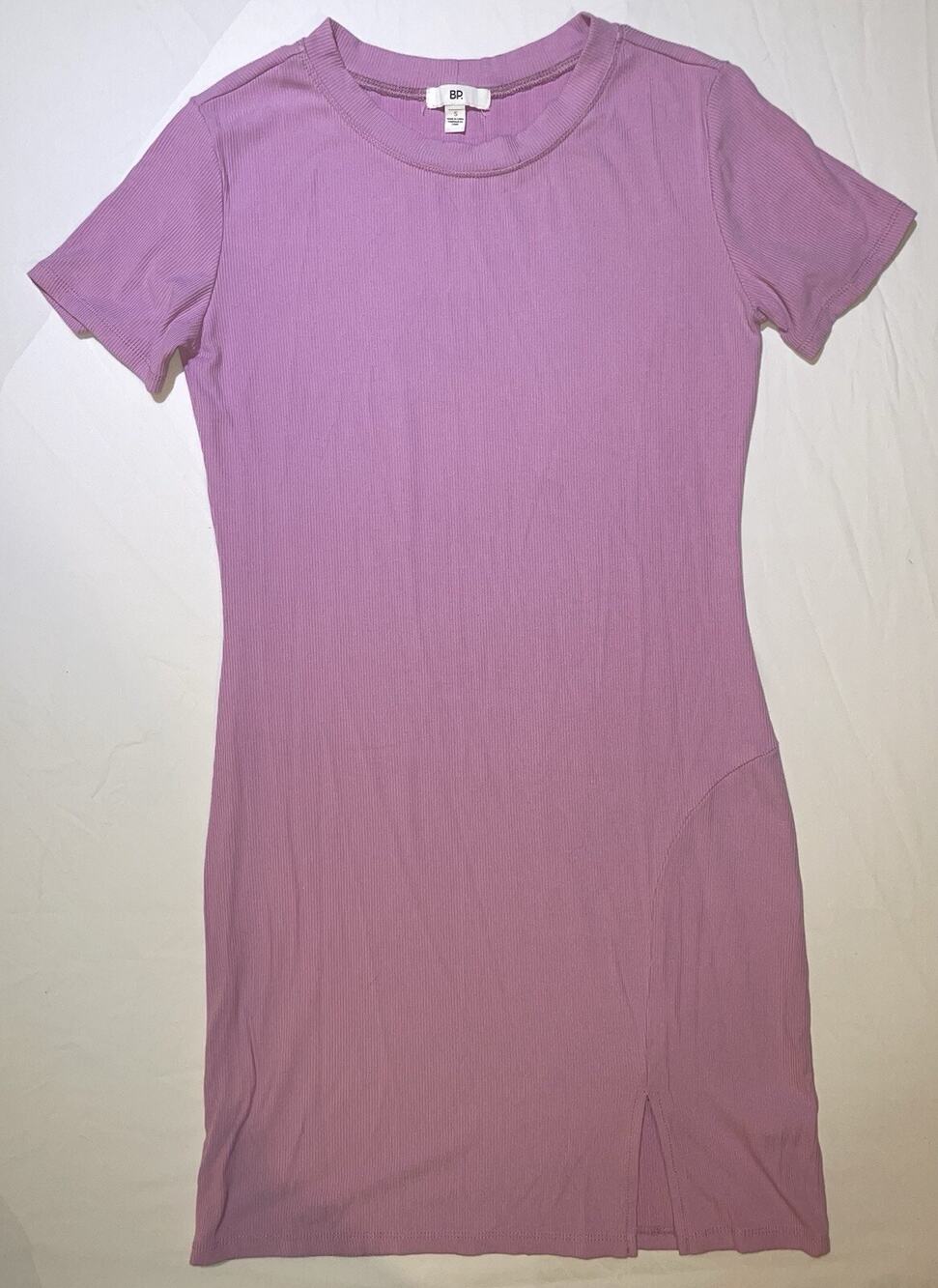 BP. Nordstroms Creamy Pink Plum T Shirt Slit 90s Y2K Trendy Dress Small